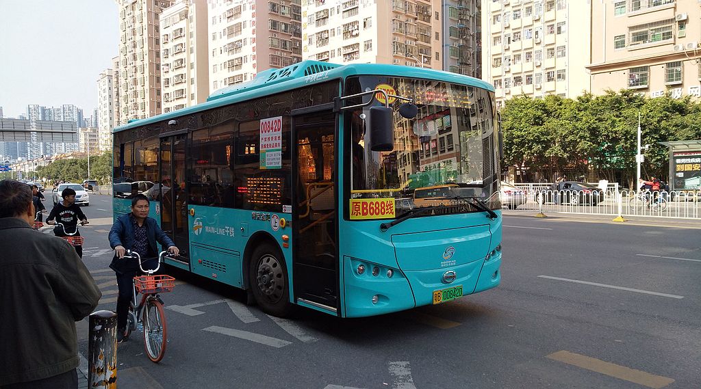 Shenzhen_Bus.jpg