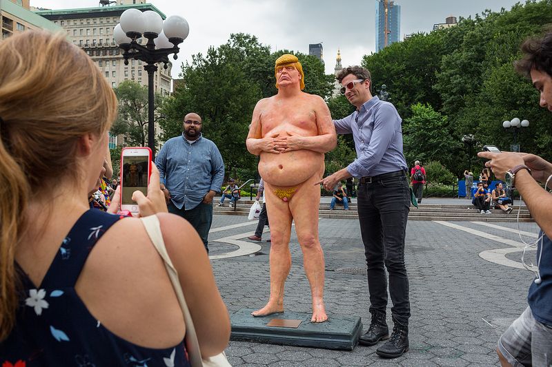 Nude trump statue NYC