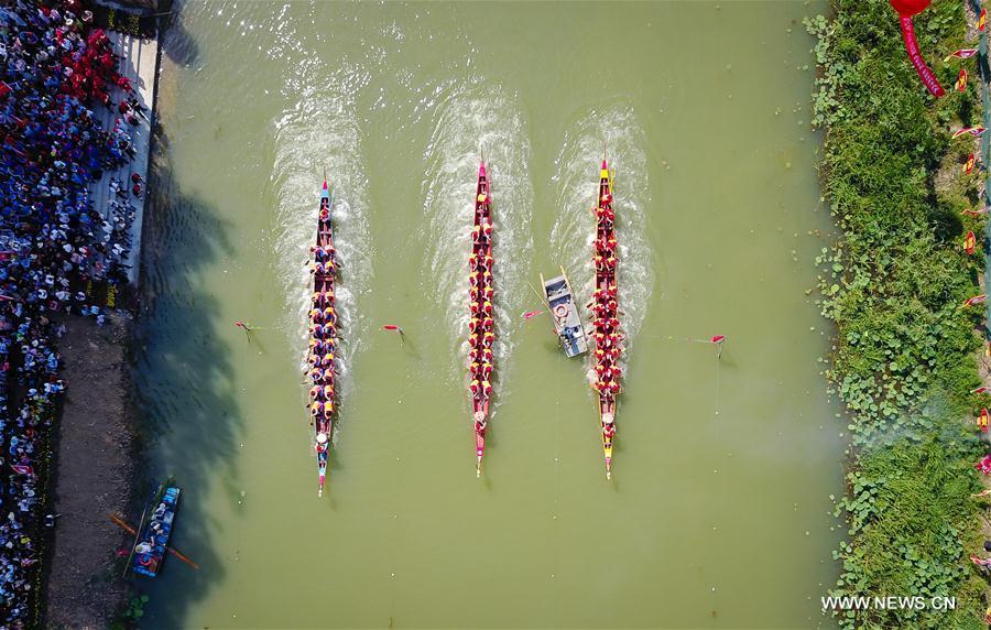 PHOTOS: Dragon Boat Festivities Around China