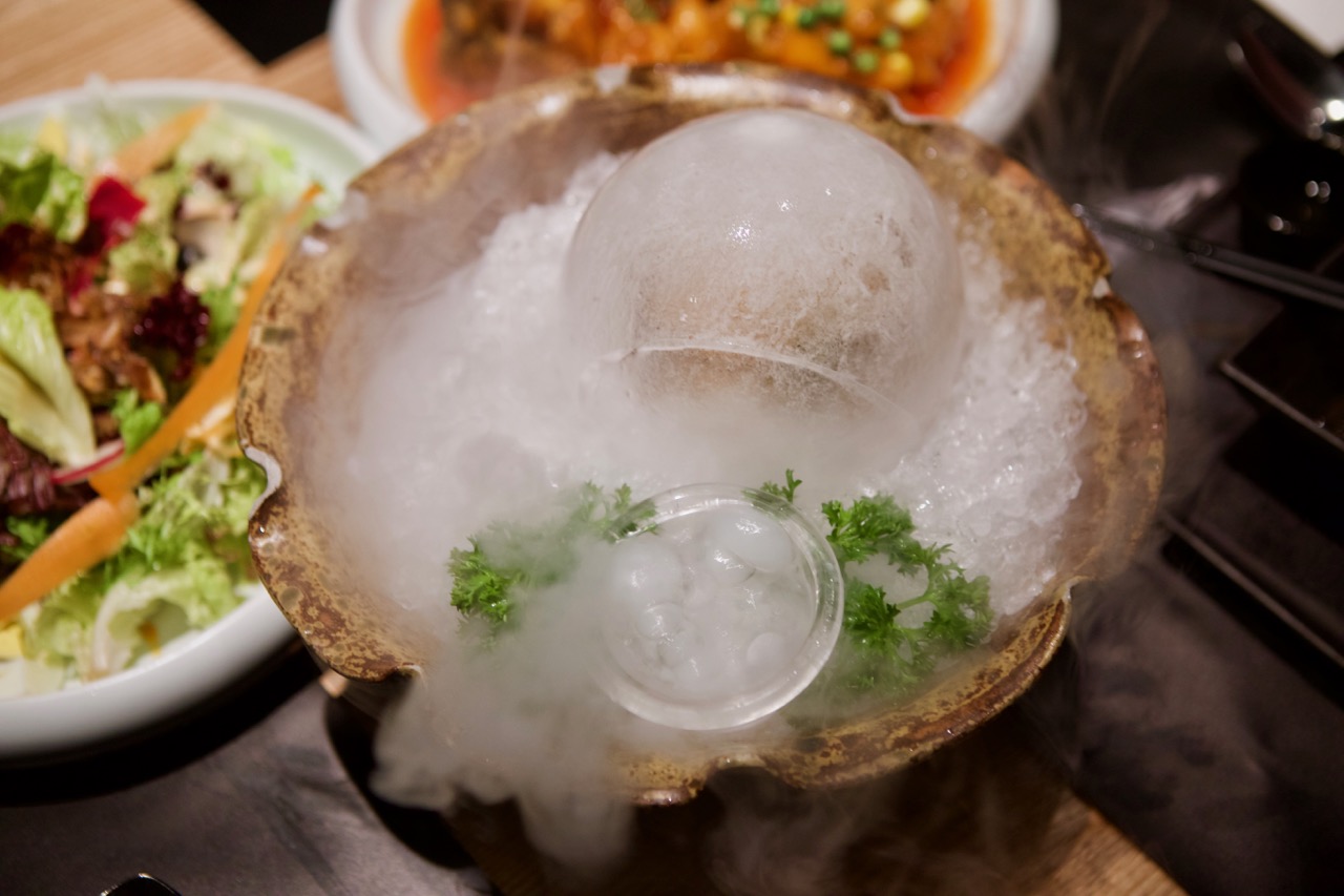 ice-ball-gong-qiong-chinese-concept-cuisine