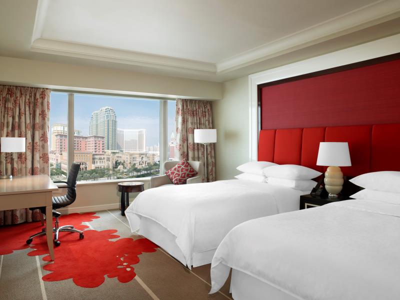 Deluxe City rooms at Sheraton Macao