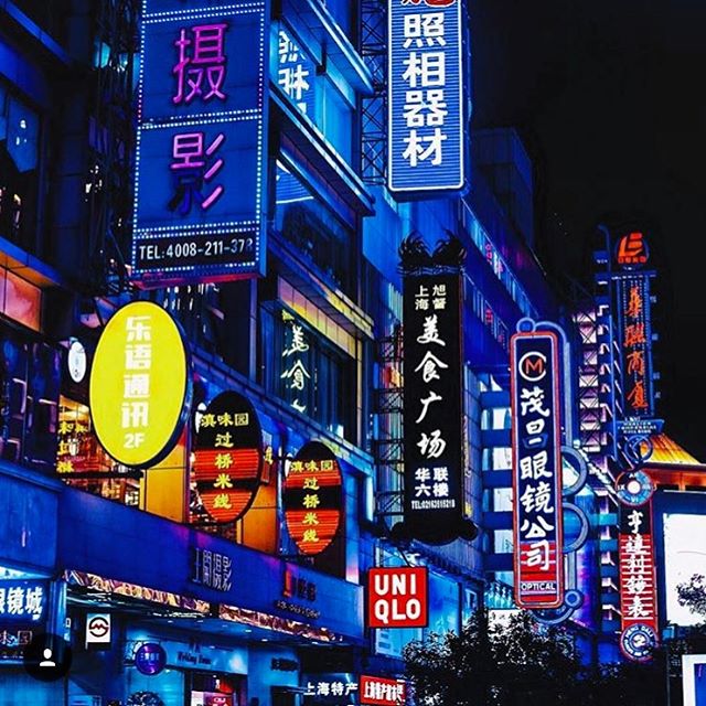 Neon signs by @csbennett_l