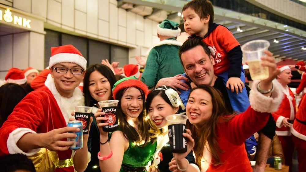 santa-pub-crawl-2017-1.jpg
