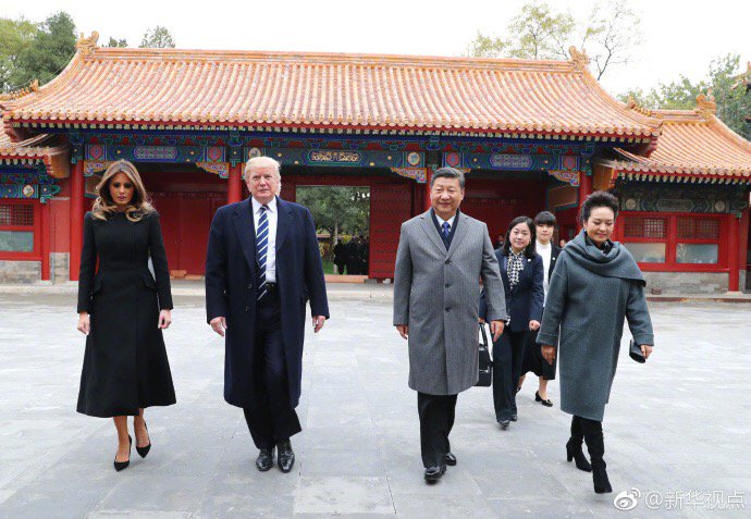 Donald Trump and Melania Trump tour the Forbidden City in Beijing with Peng Liyuan and Xi Jinping