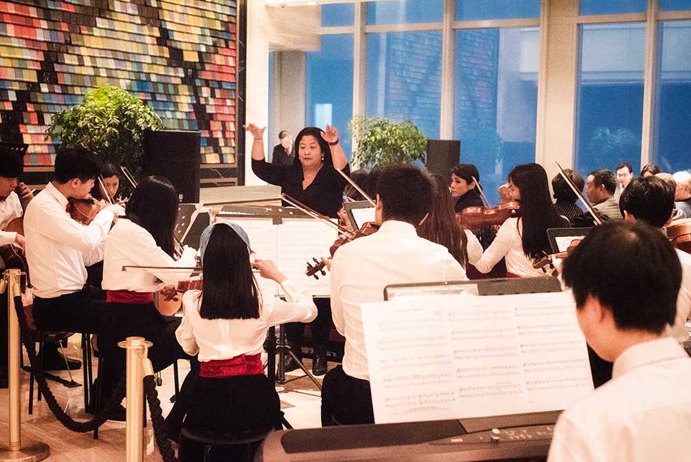 Waldorf Astoria Chengdu Holds Charity Christmas Choir Cocktail
