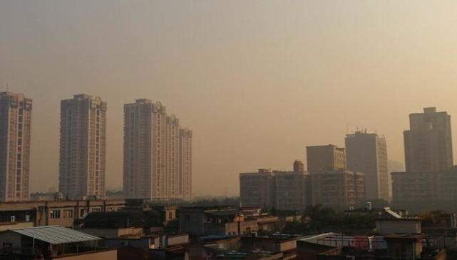 Smoggy-Guangzhou.jpeg