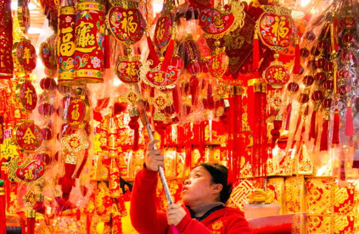 Stock up on CNY Decorations at This Guangzhou Street Market