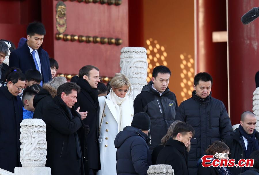 French President Macron Visits Forbidden City, Meets with Xi Jinping in Beijing