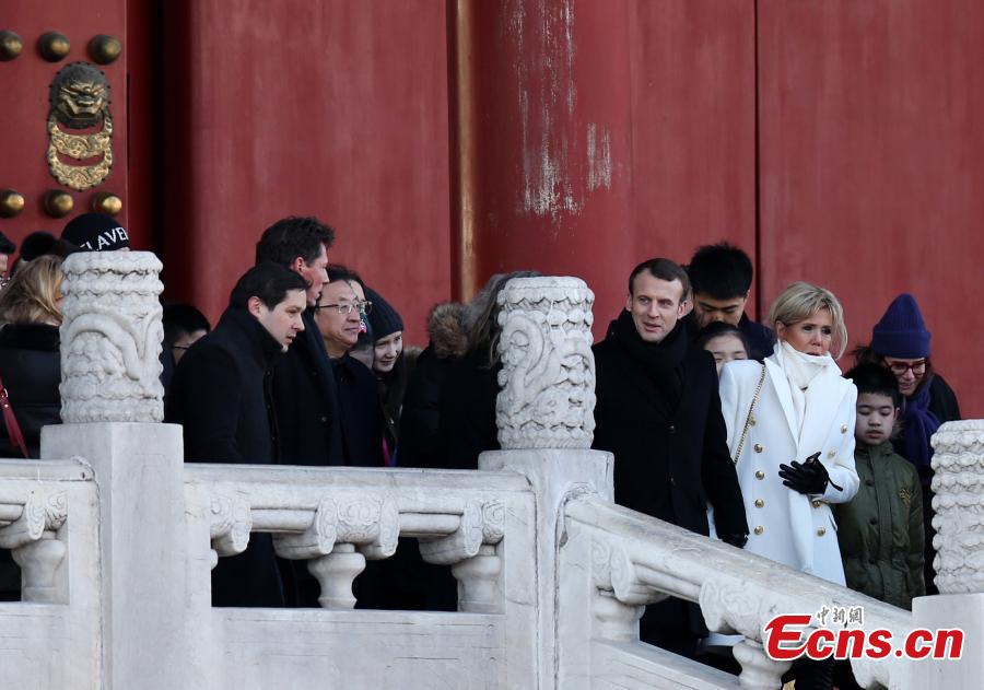 French President Macron Visits Forbidden City, Meets with Xi Jinping in Beijing