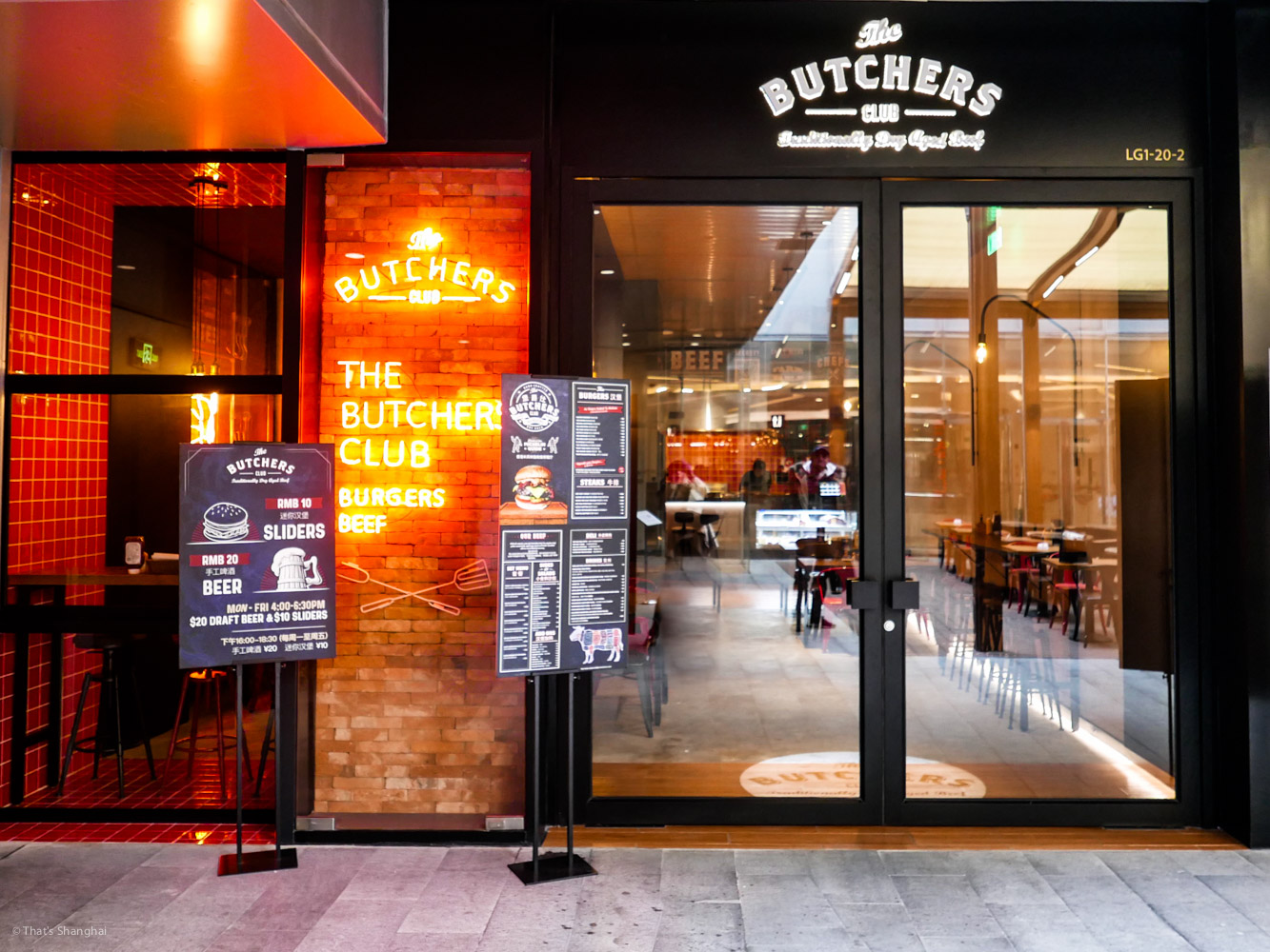 butchers-club-shanghai-burger-restaurant-5.jpg
