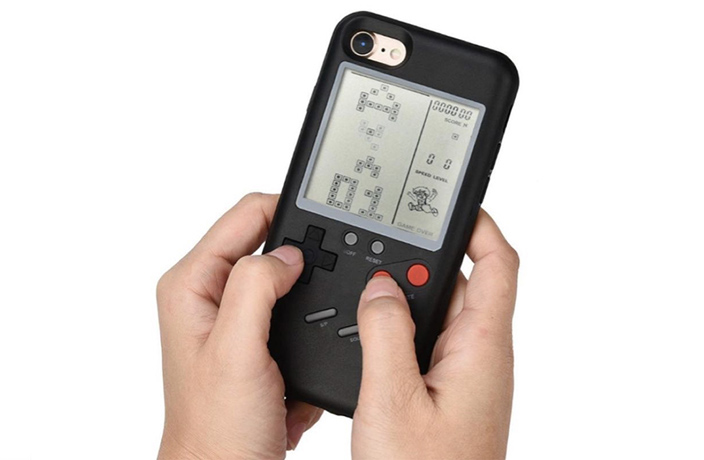 Inspect-a-Gadget: Playable Game Boy Phone Case