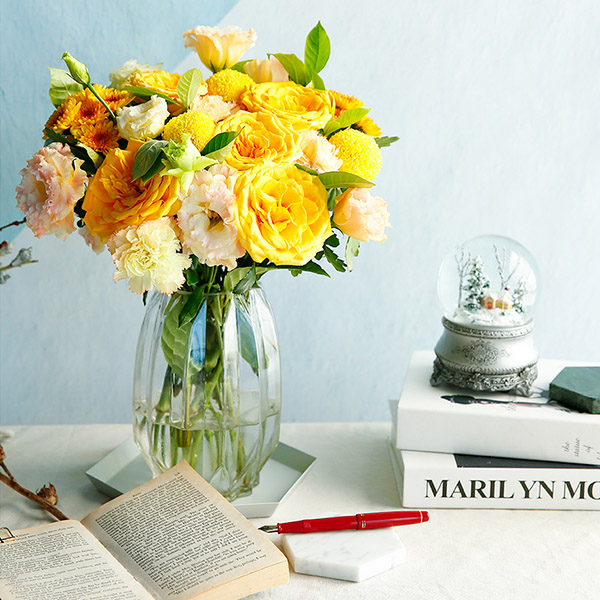 Brighten Up Your Home with These Fancy Bouquet Packages