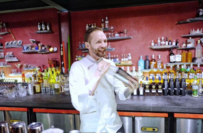 Interview: Legendary New York Mixologist Steve Schneider on Bartending in Asia