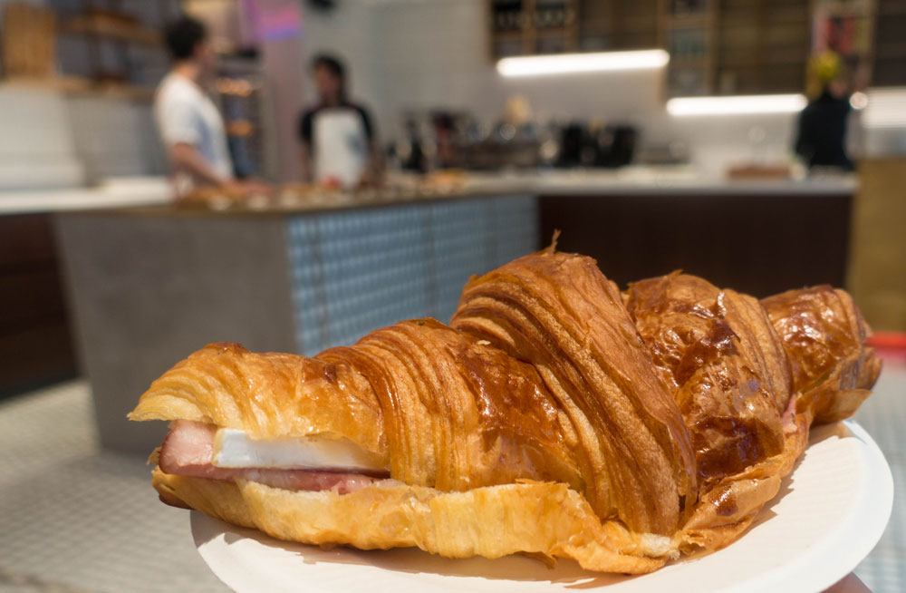 ham-and-cheese-croissant-luneurs-shanghai.jpg