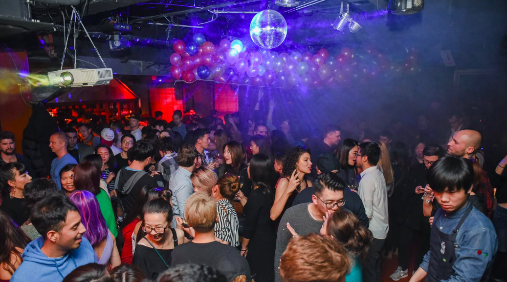 NYE-party-20181.jpg