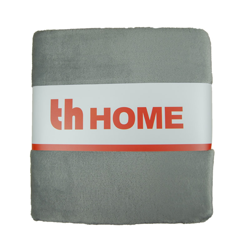 Snuggle Up This Winter with These Comfy Fleece Blankets