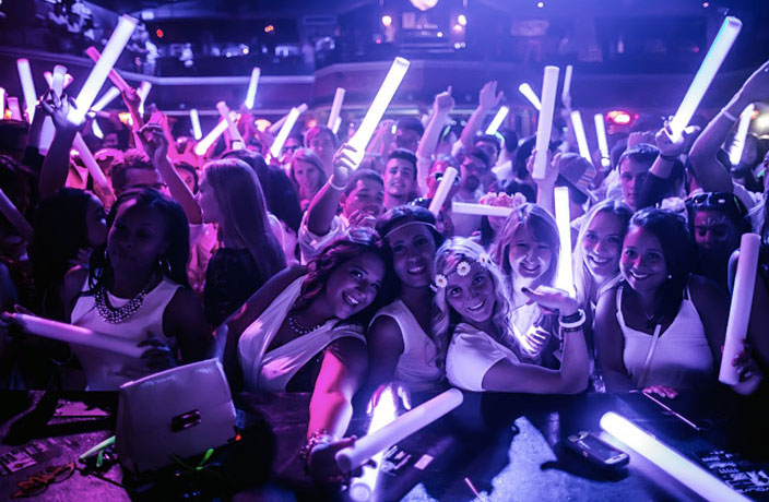 This White-Hot EDM Party in Guangzhou is Selling Fast. Snag Your Tickets Now!