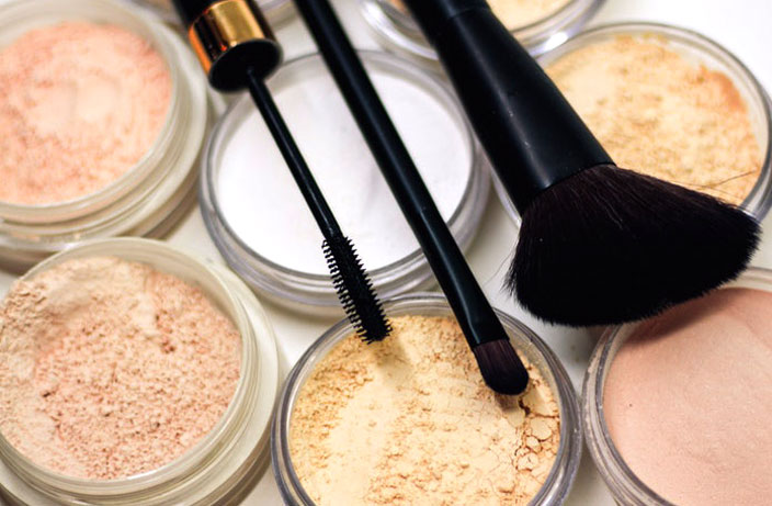 6 Makeup Products to Help You Look Your Best
