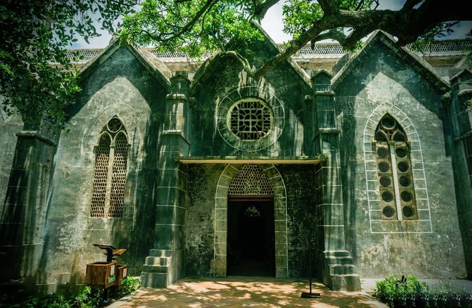 weizhou-island-church.jpg