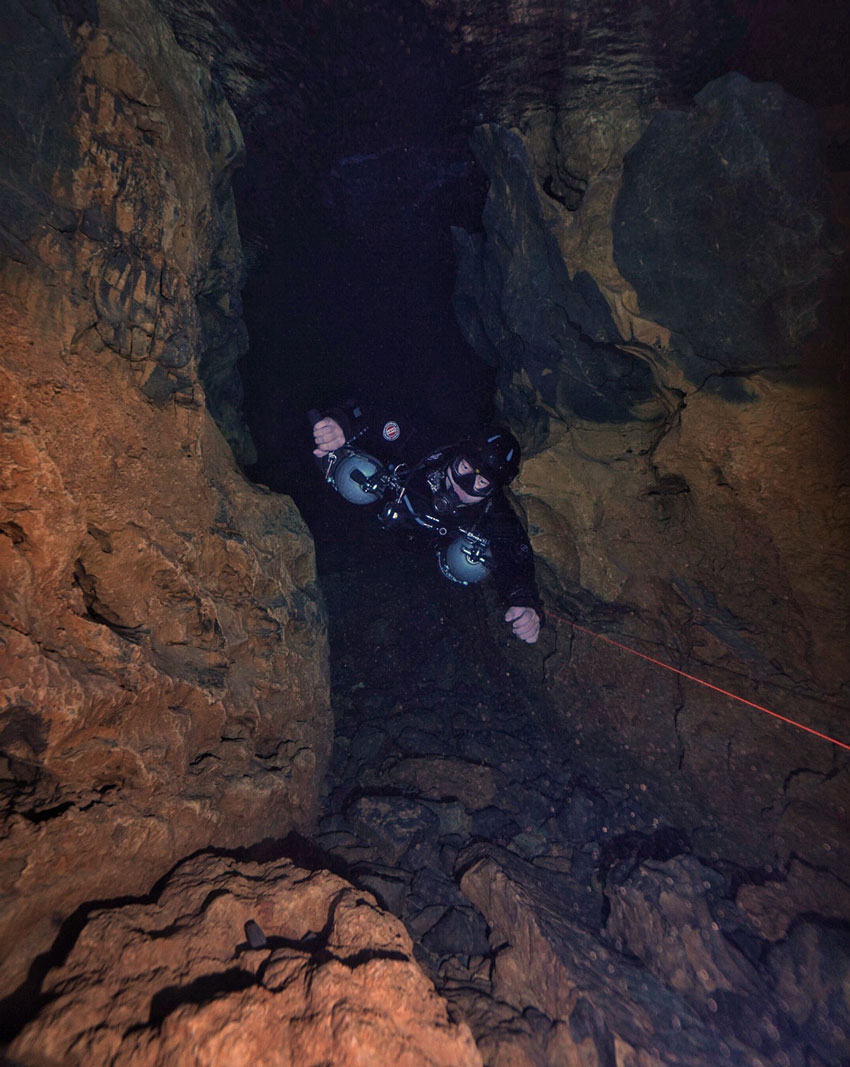 cave-diving-china-4.jpg