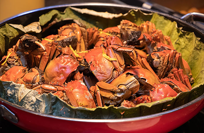 Last Chance to Enjoy These Delicious Hairy Crab Deals