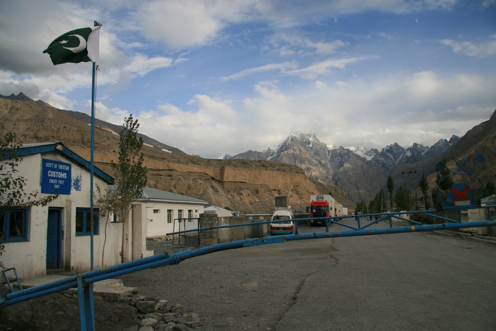 Sost_Pakistan_IMG_7750_Karakoram_Highway.jpg