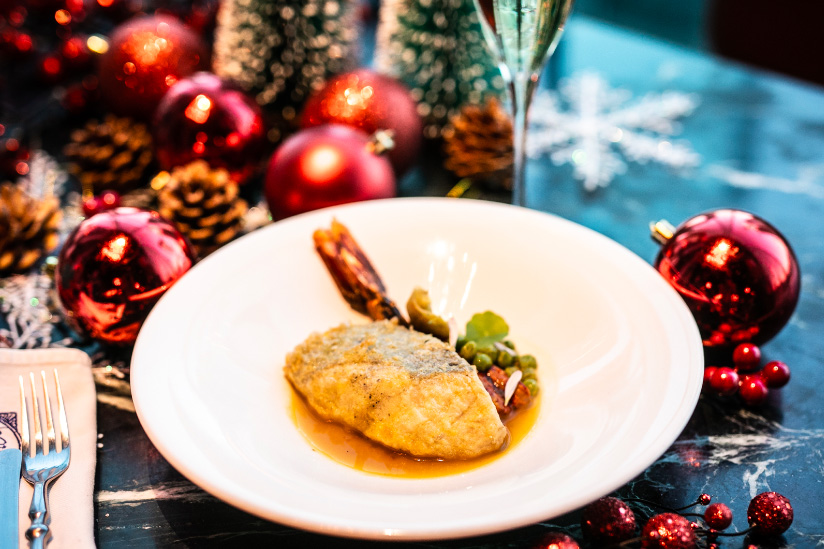 Web_Migas-Christmas-Menu-2019_Buttered-Codfish-with-carabinero-artichkes-and-green-peas-cooked-in-saffron-sauce-.jpg