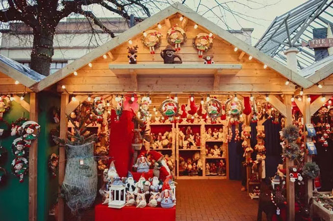 Moller Villa Christmas Market