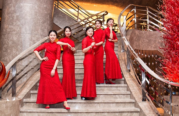 Kempinski Hotels Celebrates the 10th Anniversary of The Iconic Lady in Red