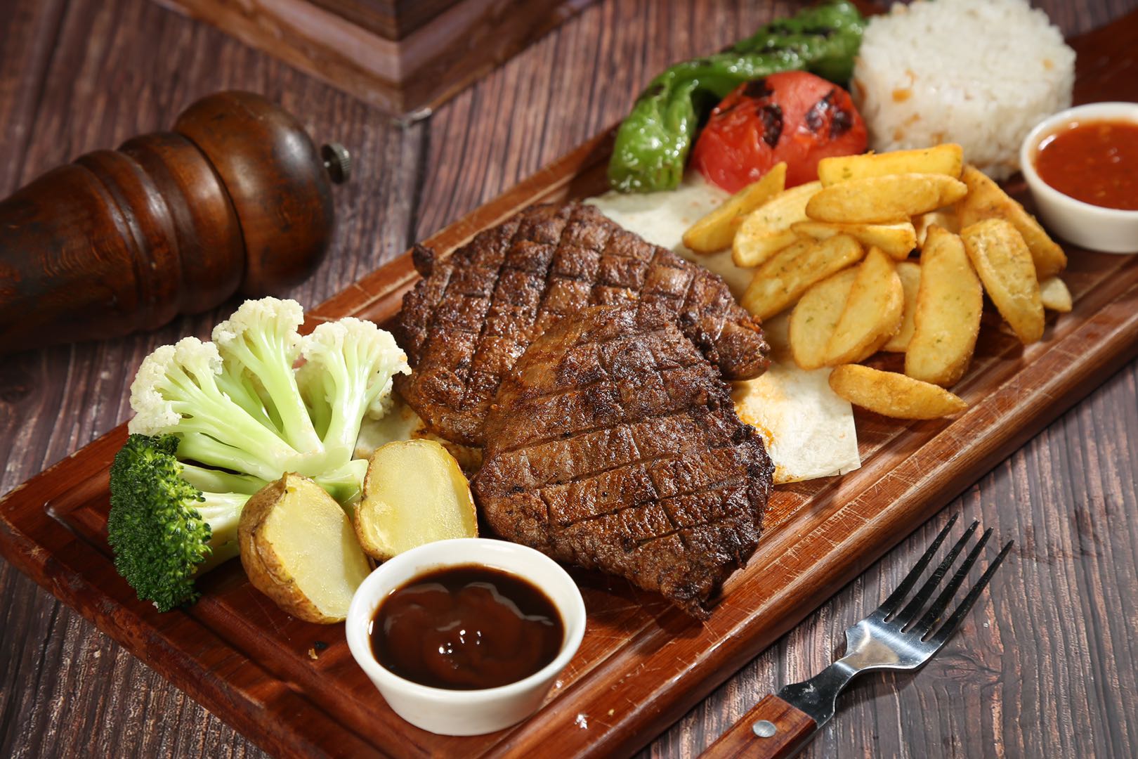 WIN! Beef Steak and Beer at Pera Indian & Turkish Cuisine
