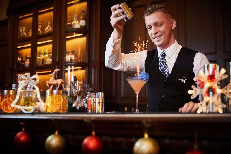 Celebrate in Historic Style at the Long Bar NYE Count Down Party