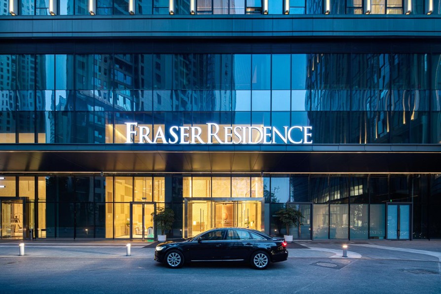 Fraser-residence-entrance.jpg