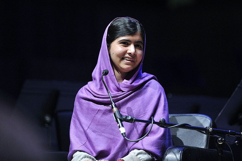 800px-Malala_Yousafzai_-_13008047475.jpg