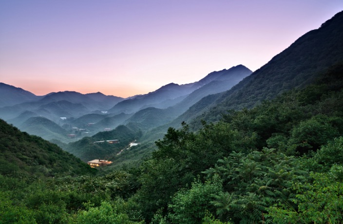 Commune by the Great Wall - Luxury in the Mountains
