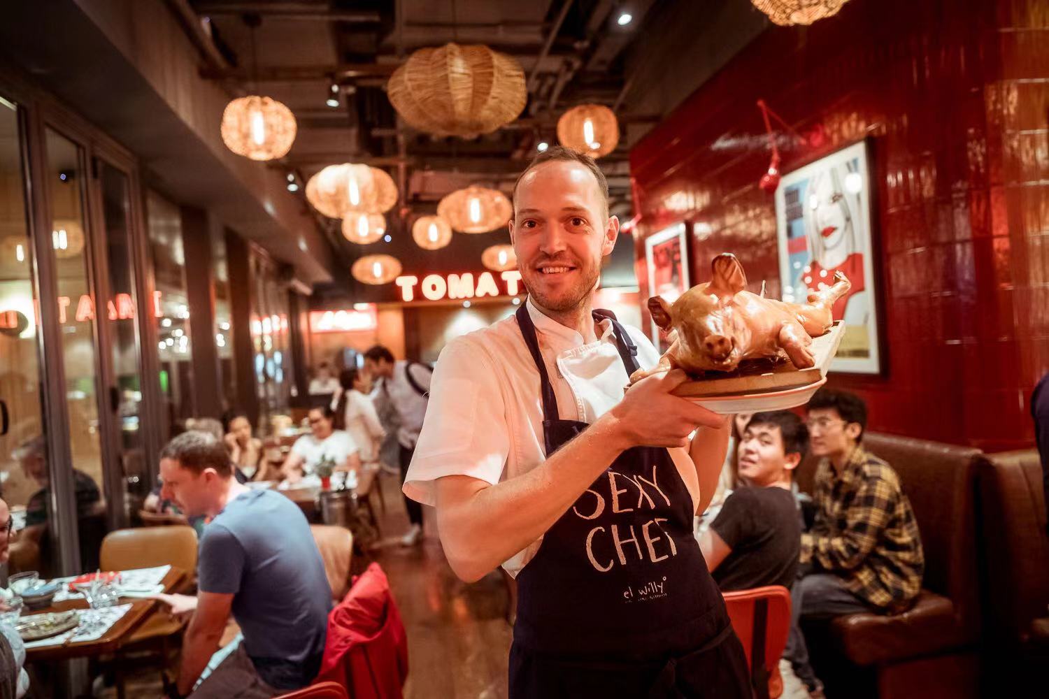 Sexy Chef Koen Vessies' Last Words Before Leaving Shanghai