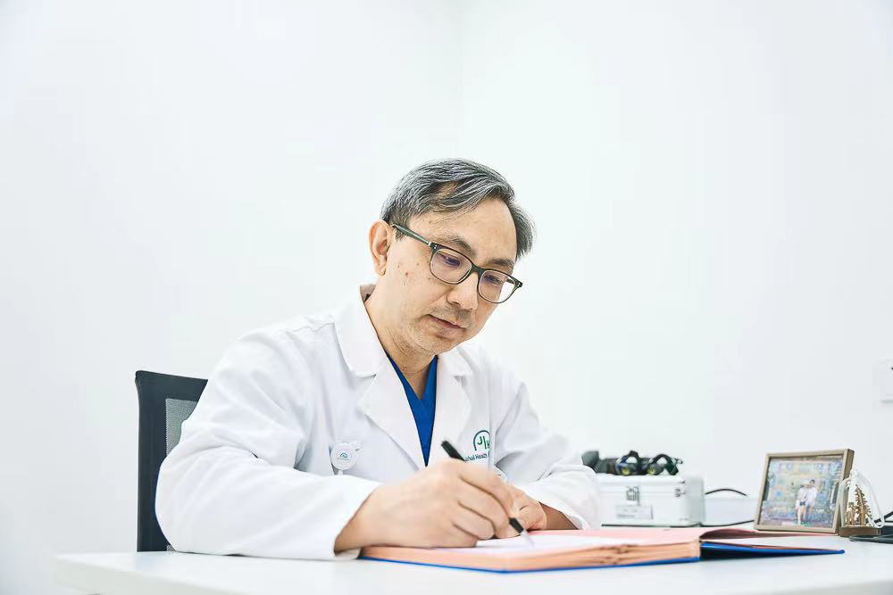 Shanghai Jiahui International Hospital Appoints Dr. Jun Li as Chief of Surgery