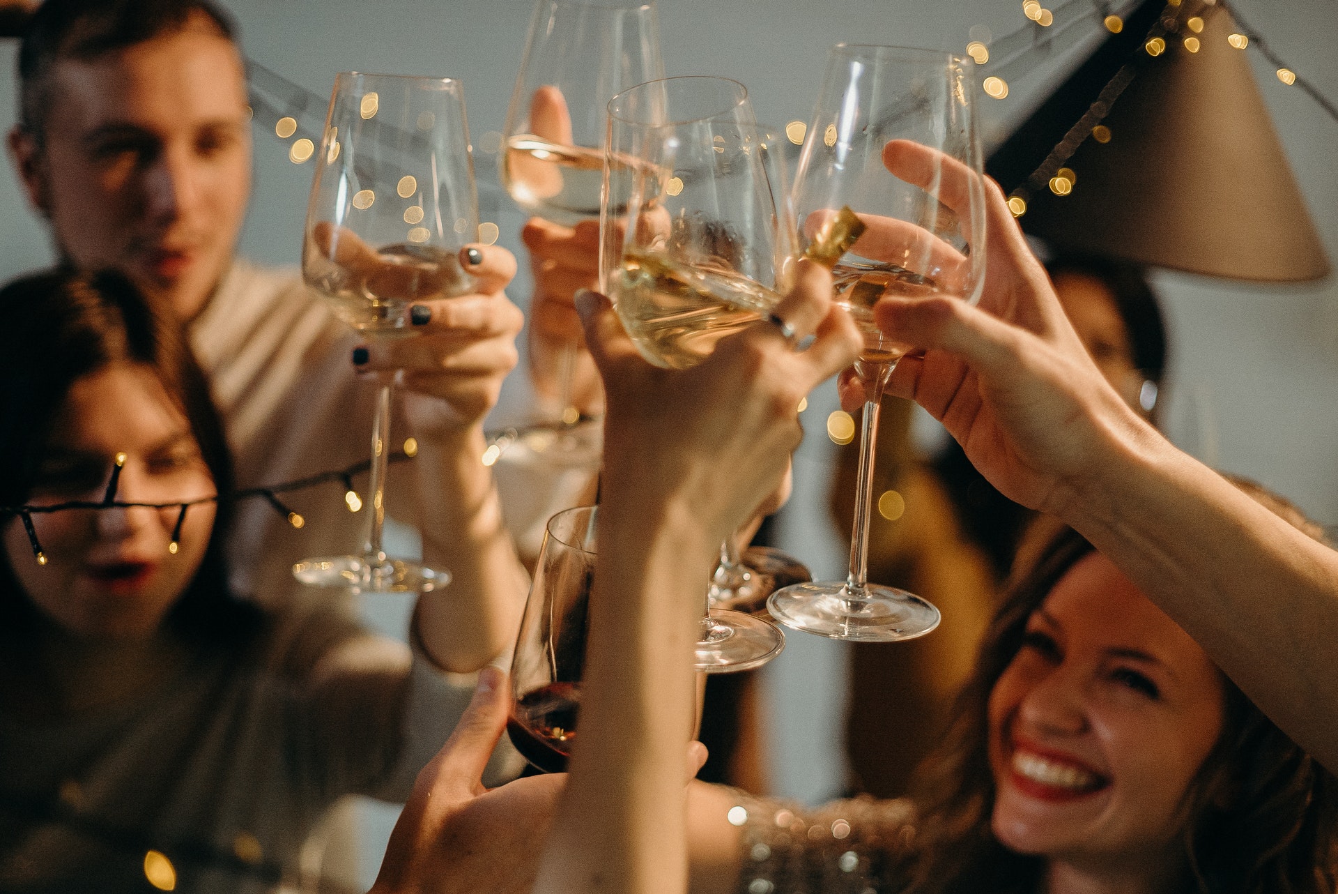 8 Tips for Safe Drinking and Partying Over the Festive Season
