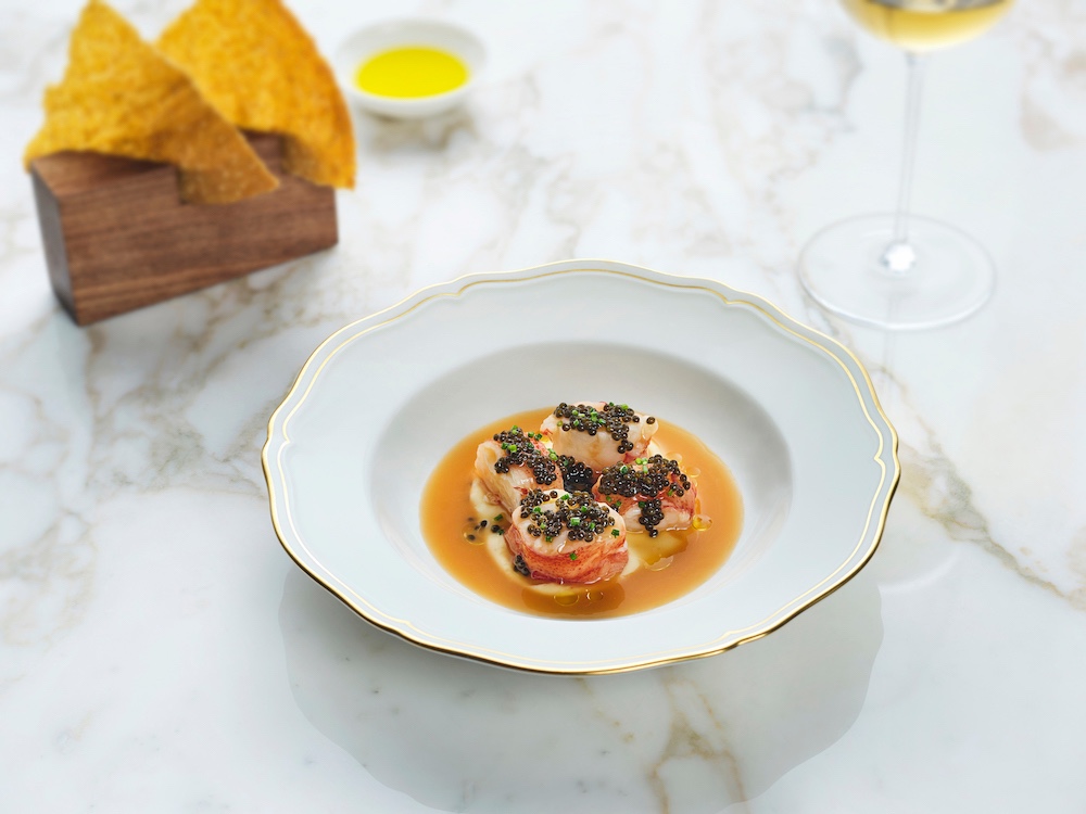Granchio-caviale-Oscietra-e-patate-King-crab-Oscietra-caviar-and-potatoes.jpg