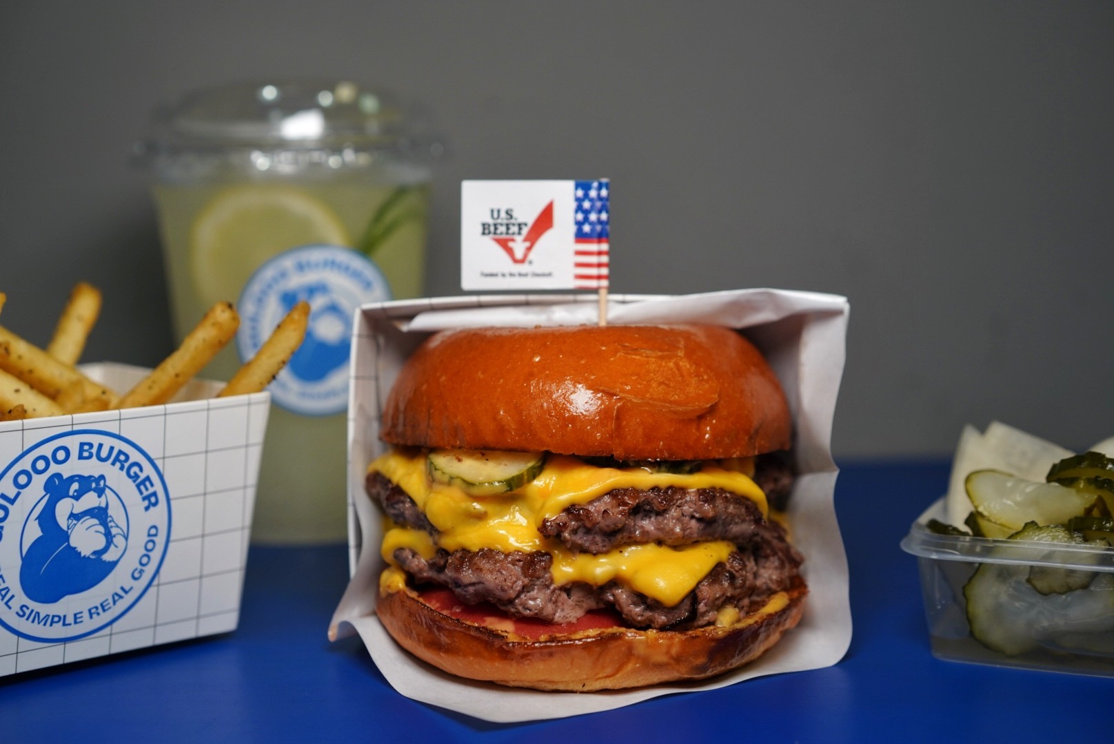 Budget Burger Showdown: Guloo Burger vs. 66Burger