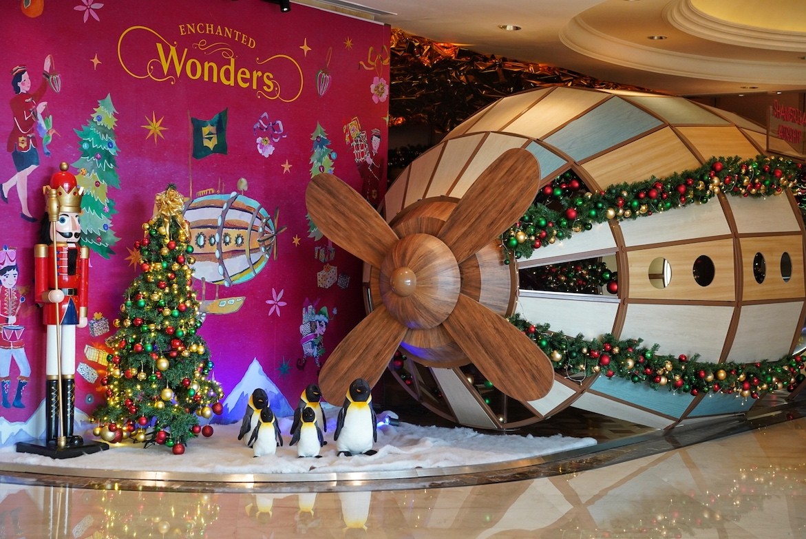 Celebrate the Wonders of Christmas at Pudong Shangri-La