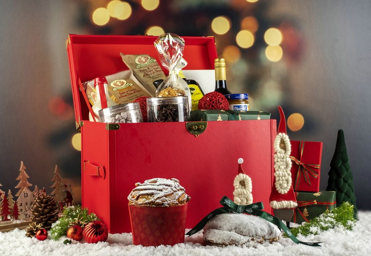 Opus---Christmans-Hamper-and-Gifts.jpg