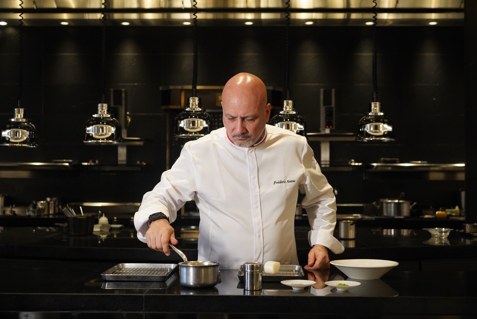 5 Michelin Star Chef Fréderic Anton Opens Tonight in Bund 18
