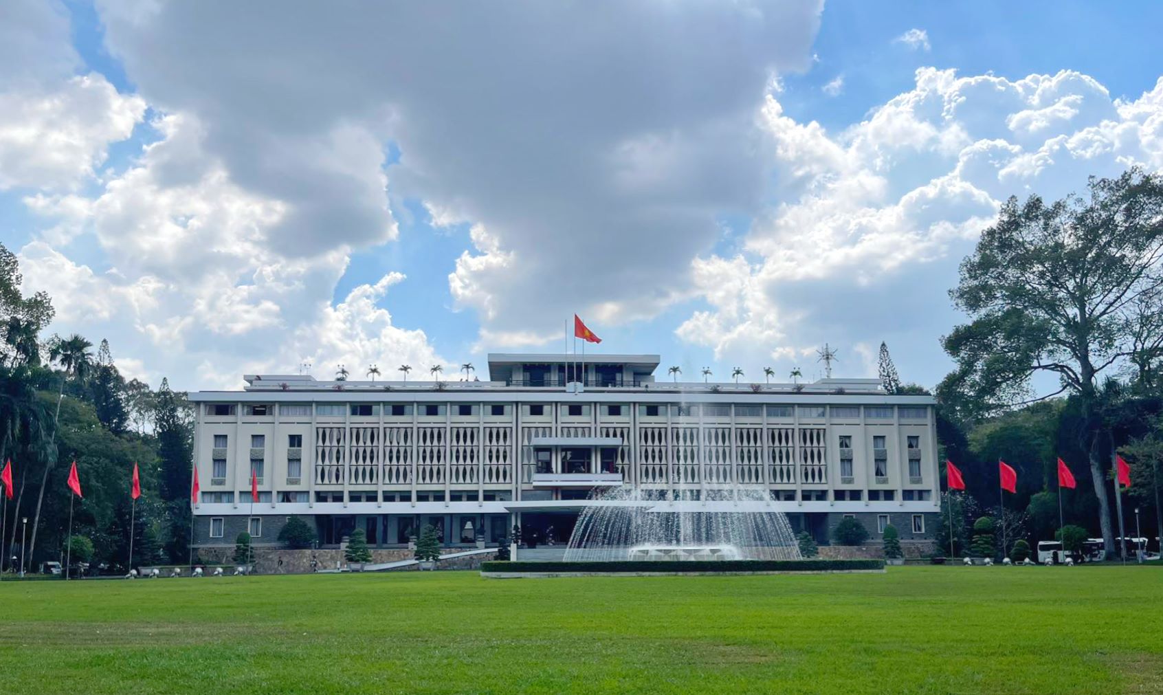 Independence-Palace.jpg