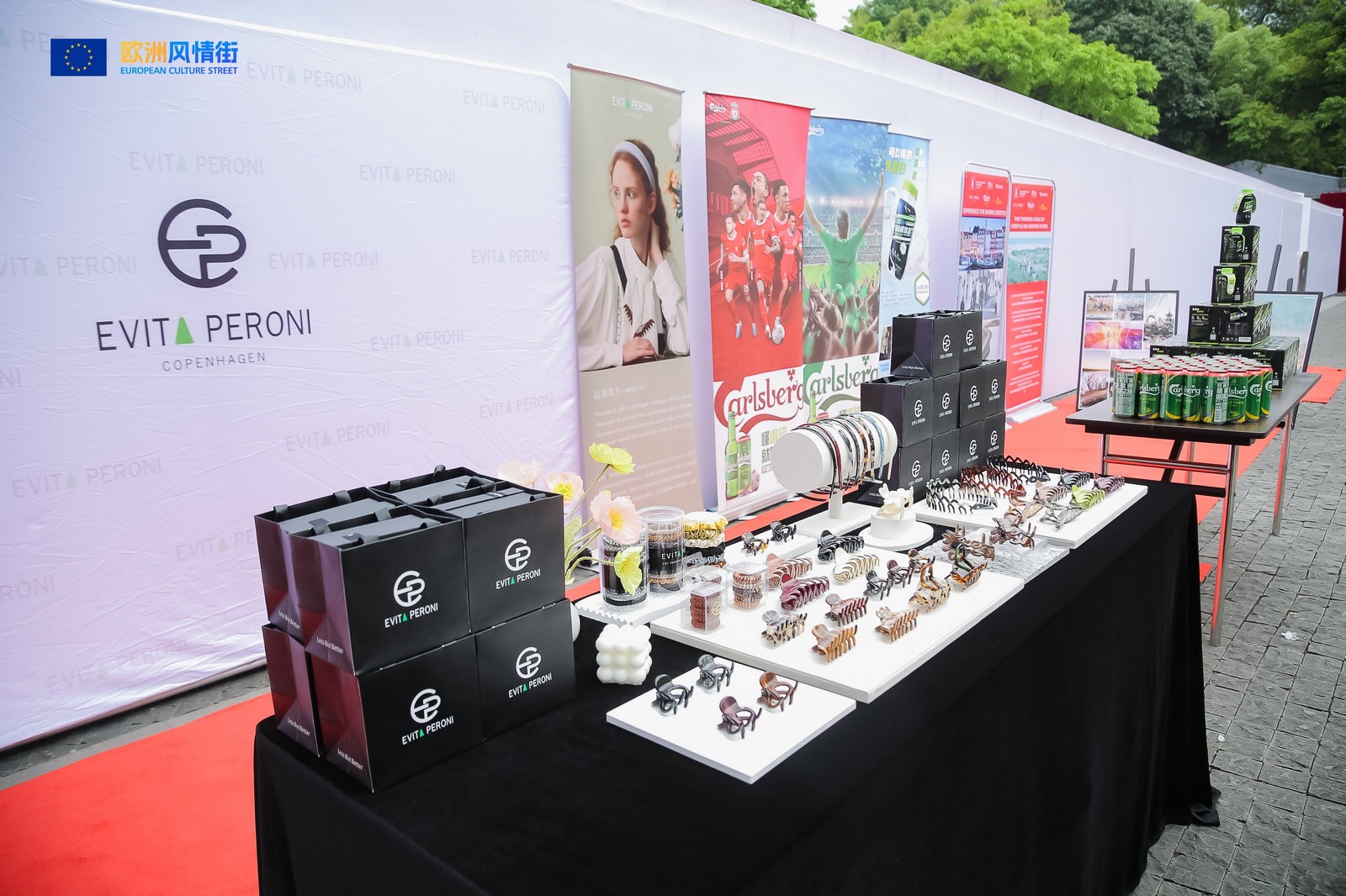 European-Culture-Street-Brings-Taste-of-Europe-to-Guangzhou-007.jpg
