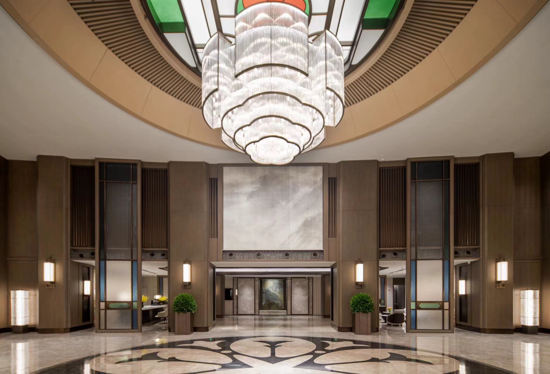 202404/Yuexiu-Hotel-Guangzhou-Curio-Collection-by-Hilton1.jpg