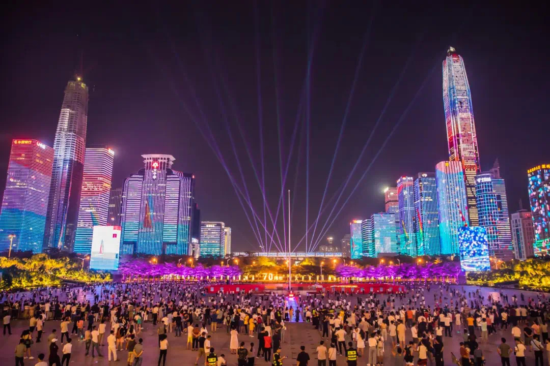 Shenzhen-Civic-Center-Light-Show.jpg