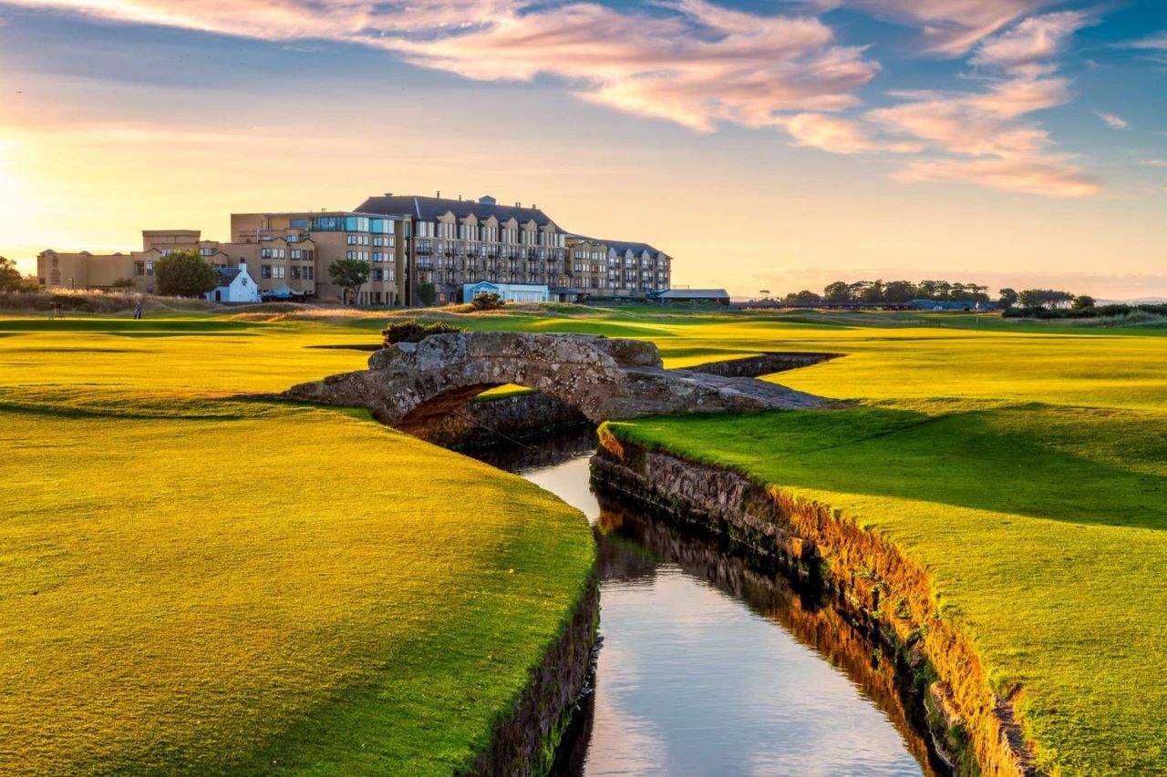 Play Golf on St. Andrews' Legendary Old Course!