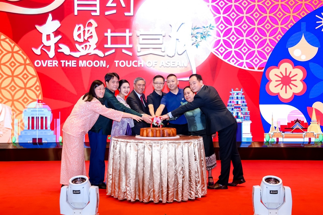 ASEAN-Moon-Festival-06.jpg