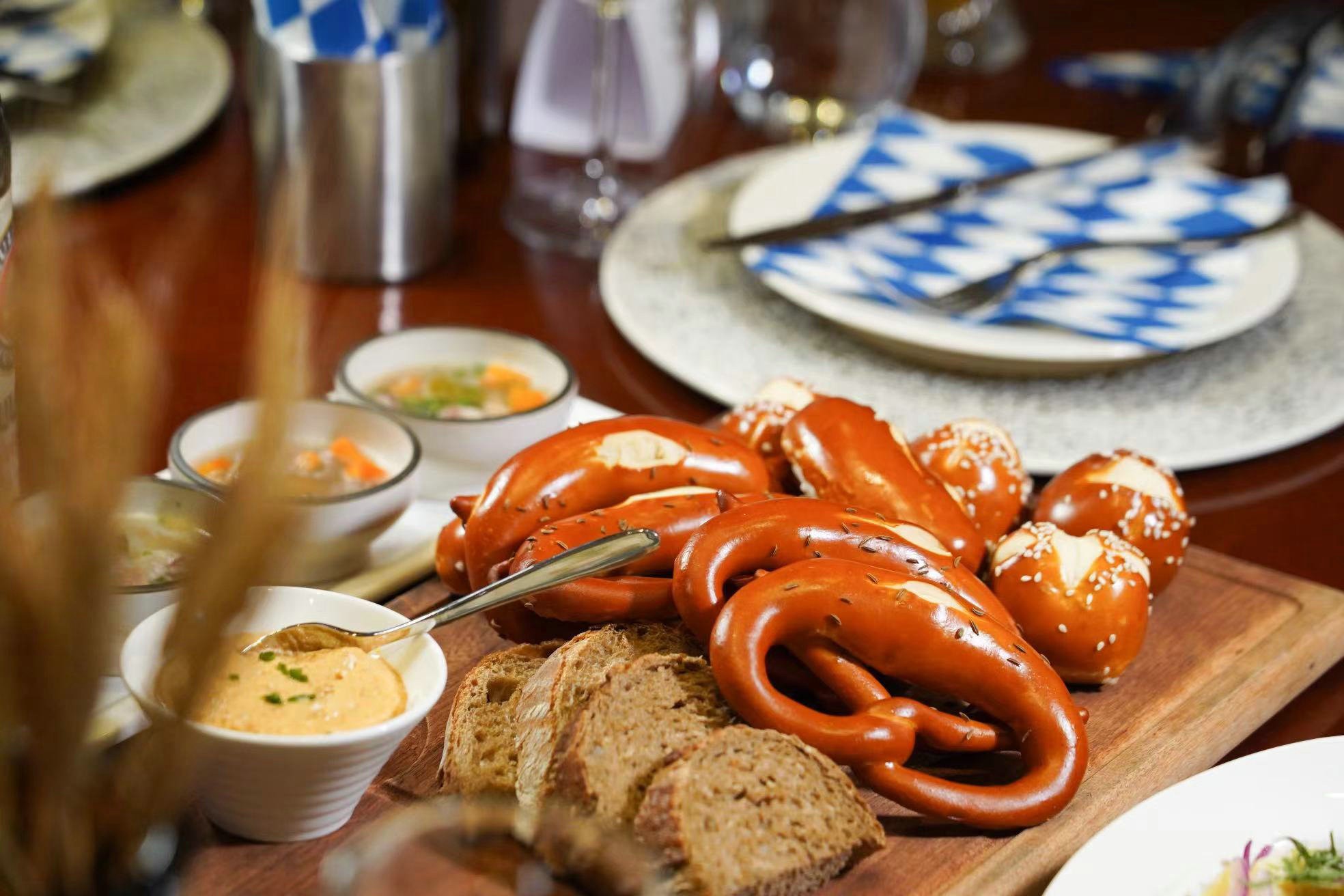 Oktoberfest-RCGZ-04.jpg