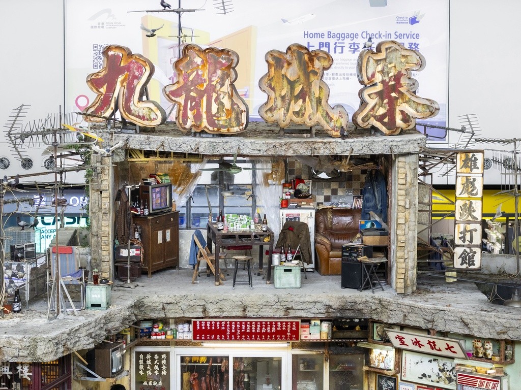 Live-out-the-Cinematic-Charm-of-Hong-Kong.jpg